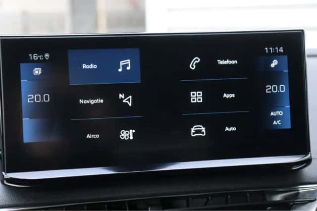 Peugeot 5008 (2021) thumbnail 36