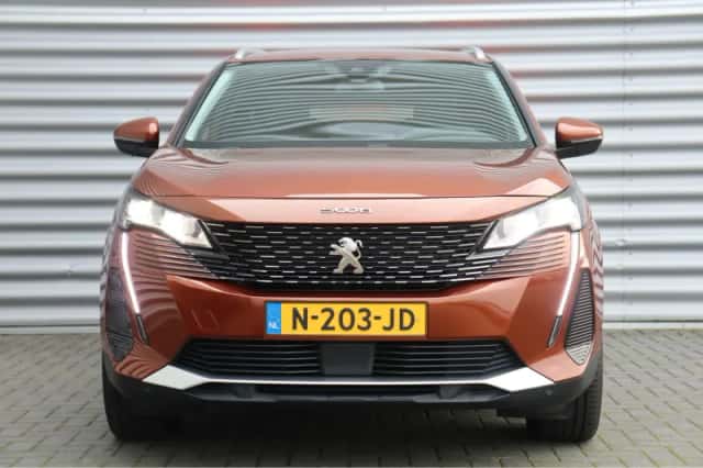 Peugeot 5008 (2021) thumbnail 5