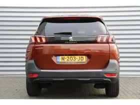 Peugeot 5008 (2021) thumbnail 8