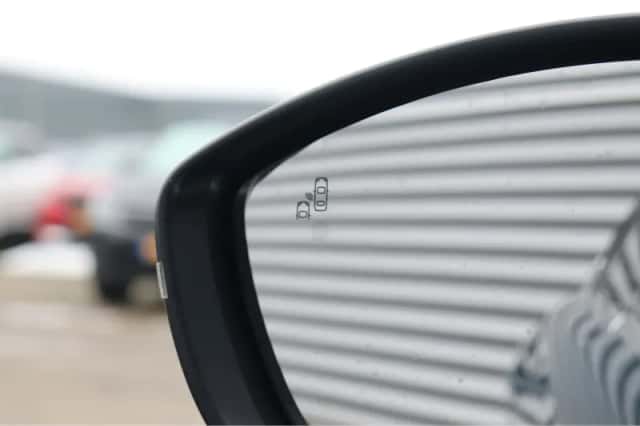 Peugeot 508 (2019) thumbnail 14