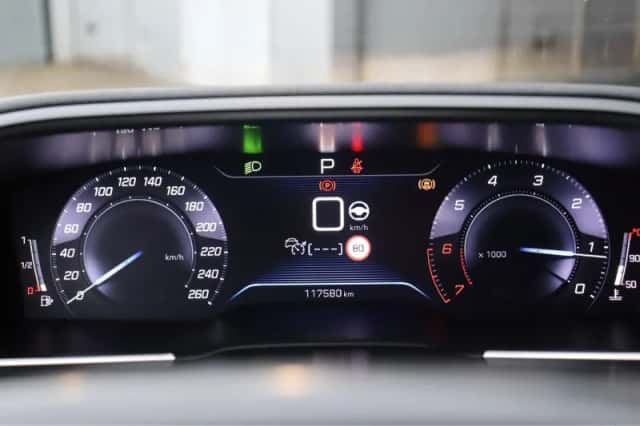 Peugeot 508 (2019) thumbnail 27