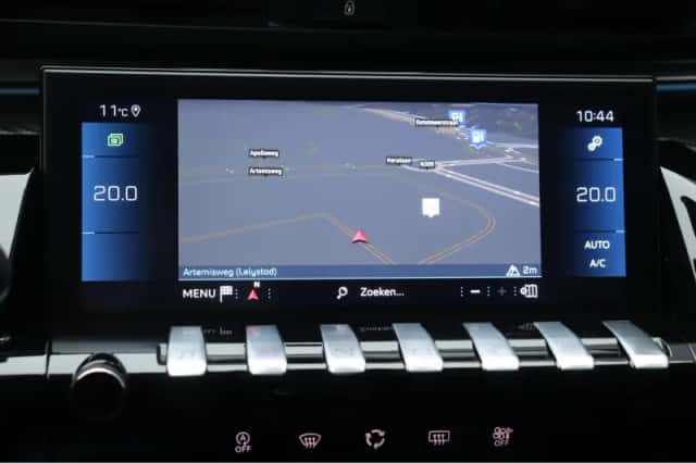 Peugeot 508 (2019) thumbnail 32