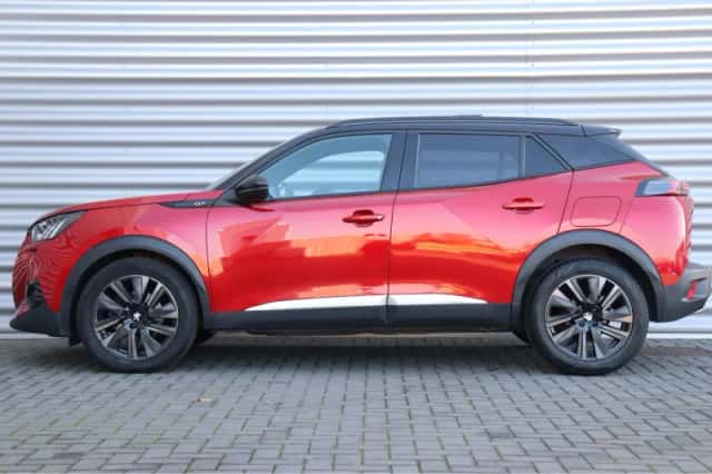 Peugeot 2008 (2020) thumbnail 2