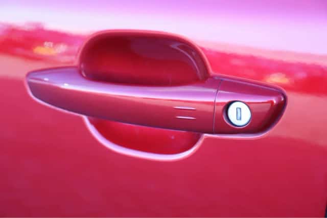 Peugeot 2008 (2020) thumbnail 13