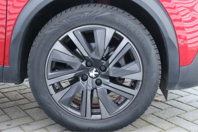 Peugeot 2008 (2020) thumbnail 17