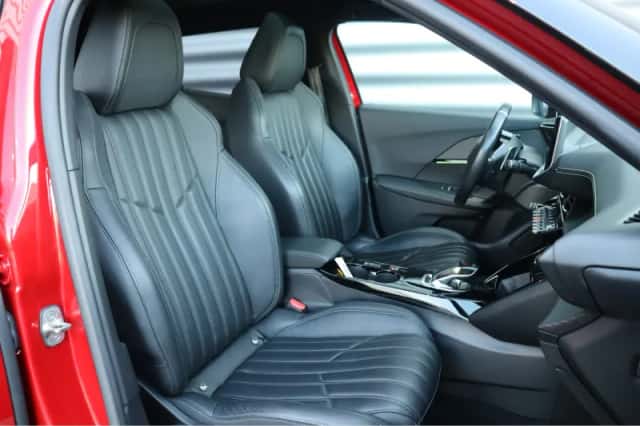 Peugeot 2008 (2020) thumbnail 21
