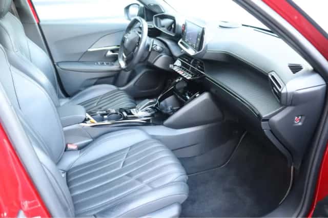Peugeot 2008 (2020) thumbnail 22