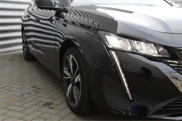 Peugeot 308 (2022) thumbnail 11
