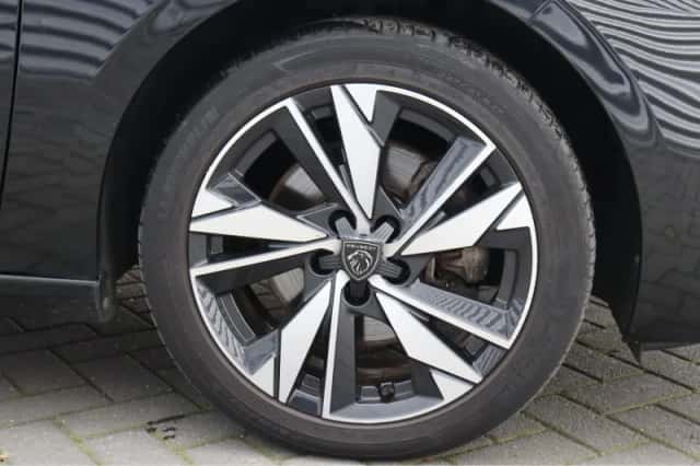 Peugeot 308 (2022) thumbnail 12