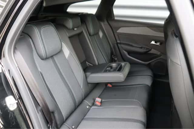 Peugeot 308 (2022) thumbnail 15