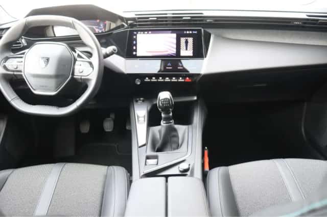 Peugeot 308 (2022) thumbnail 33
