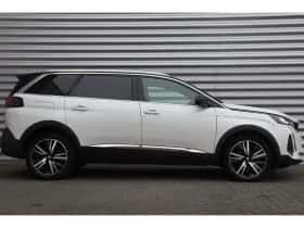 Peugeot 5008 (2022) thumbnail 3