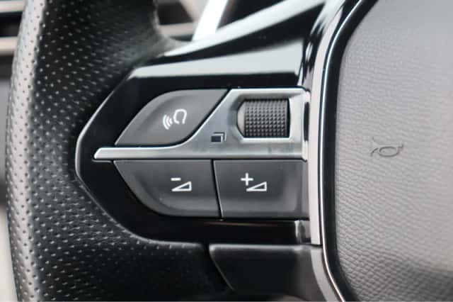 Peugeot 5008 (2022) thumbnail 34