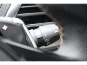 Peugeot 5008 (2022) thumbnail 37
