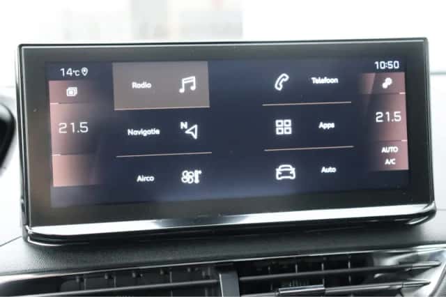 Peugeot 5008 (2022) thumbnail 47