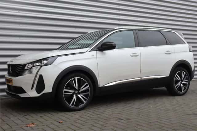Peugeot 5008 (2022) thumbnail 6