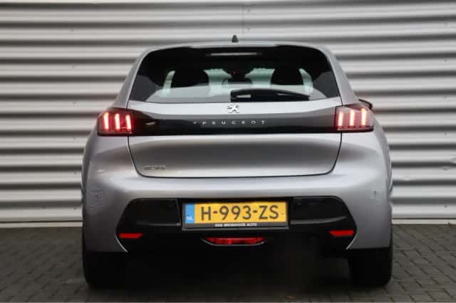 Peugeot 208 (2020) thumbnail 8