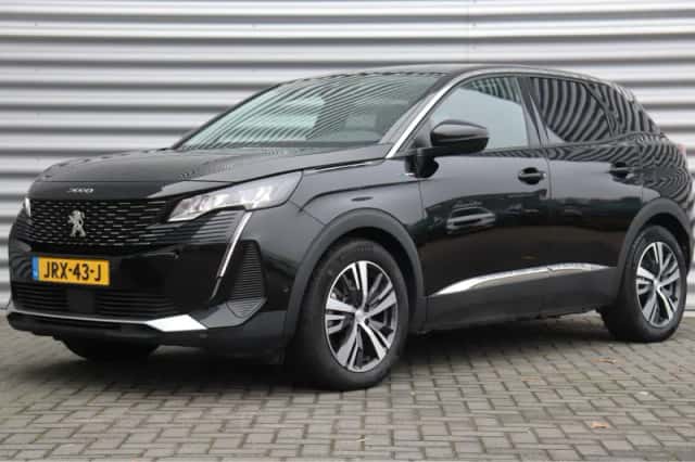 Peugeot 3008 (2022) thumbnail 1