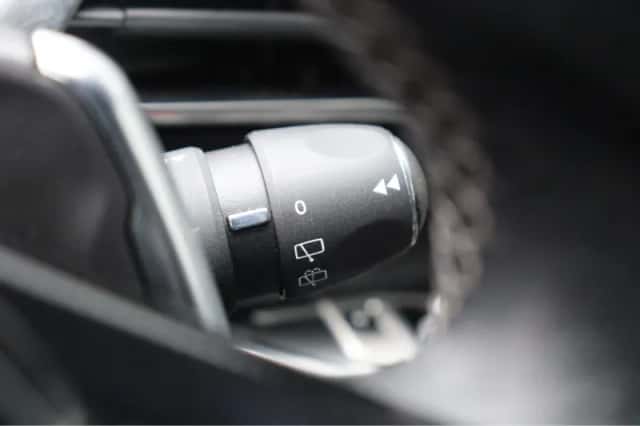 Peugeot 3008 (2022) thumbnail 28