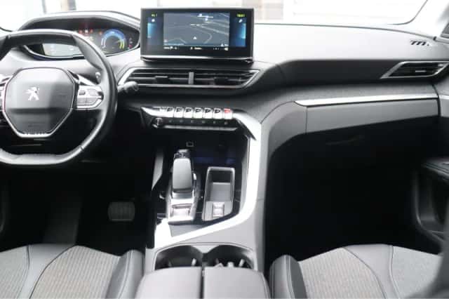 Peugeot 3008 (2022) thumbnail 29