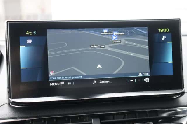 Peugeot 3008 (2022) thumbnail 30