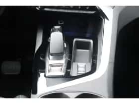 Peugeot 3008 (2022) thumbnail 36