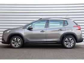 Peugeot 2008 (2018) thumbnail 2
