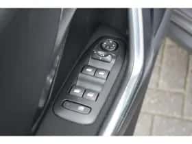 Peugeot 2008 (2018) thumbnail 20