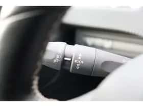 Peugeot 2008 (2018) thumbnail 22
