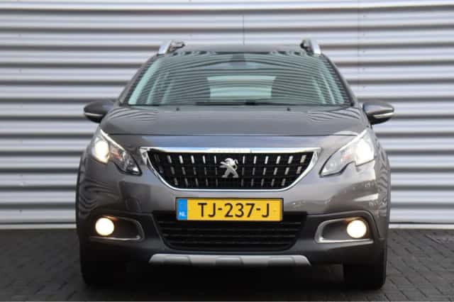 Peugeot 2008 (2018) thumbnail 5