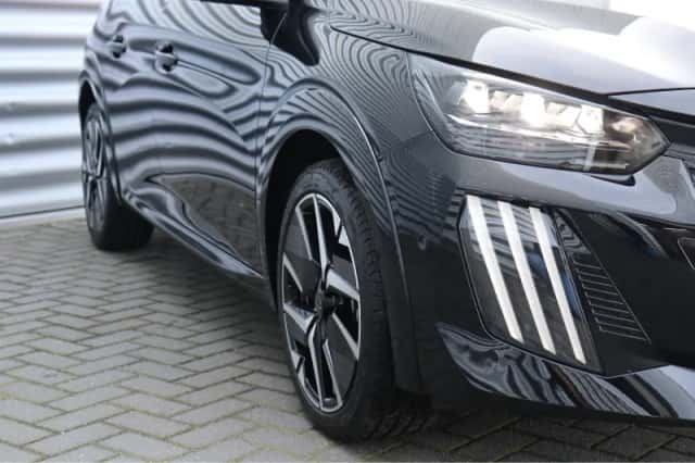 Peugeot 208 (2025) thumbnail 14