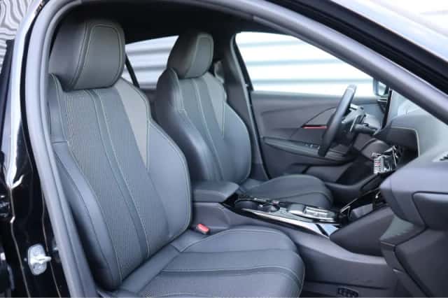 Peugeot 208 (2025) thumbnail 19