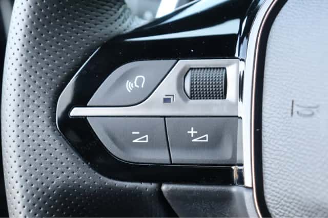 Peugeot 208 (2025) thumbnail 24