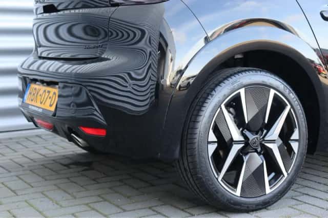 Peugeot 208 (2025) thumbnail 10