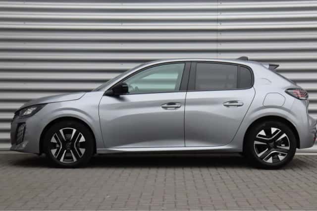 Peugeot 208 (2024) thumbnail 2