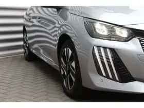 Peugeot 208 (2024) thumbnail 14