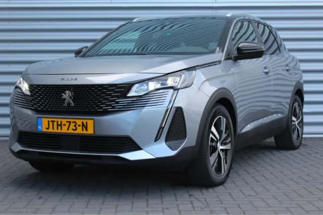 Peugeot 3008 (2022) thumbnail 1