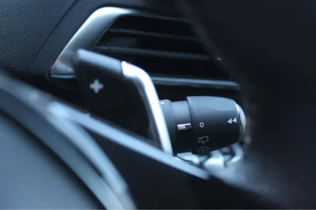 Peugeot 3008 (2022) thumbnail 27