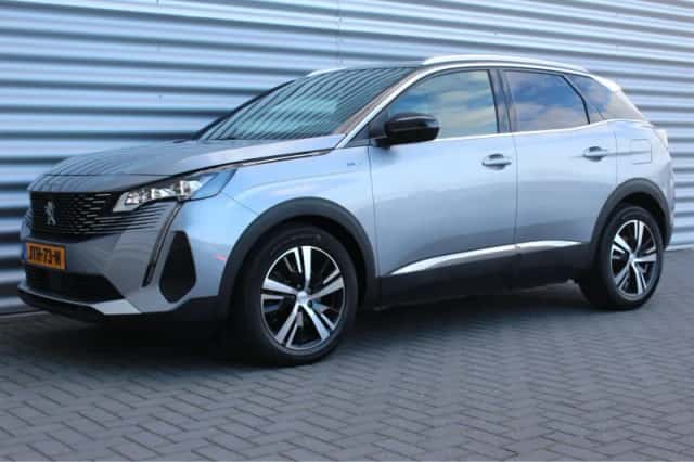 Peugeot 3008 (2022) thumbnail 6