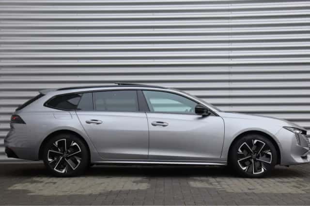 Peugeot 508 (2023) thumbnail 3