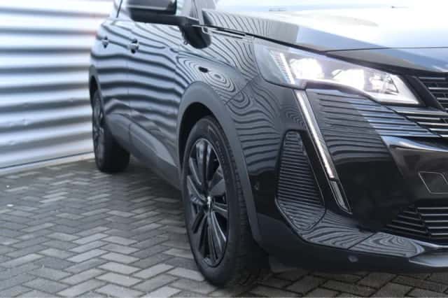 Peugeot 5008 (2024) thumbnail 16