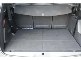 Peugeot 5008 (2024) thumbnail 19