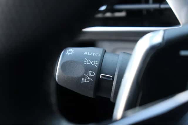 Peugeot 5008 (2024) thumbnail 28