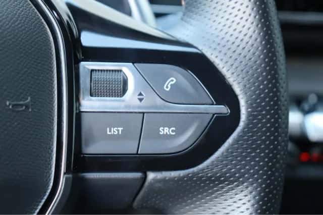 Peugeot 5008 (2024) thumbnail 31