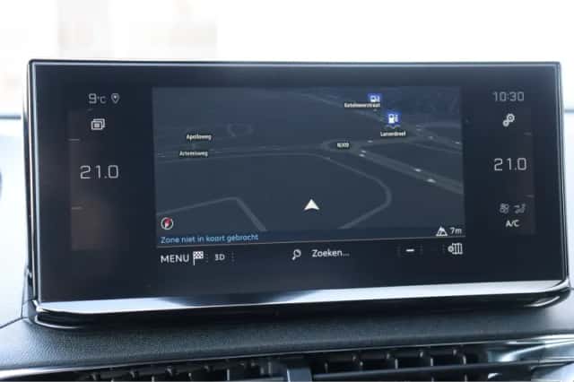 Peugeot 5008 (2024) thumbnail 37