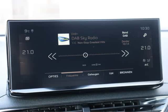 Peugeot 5008 (2024) thumbnail 38