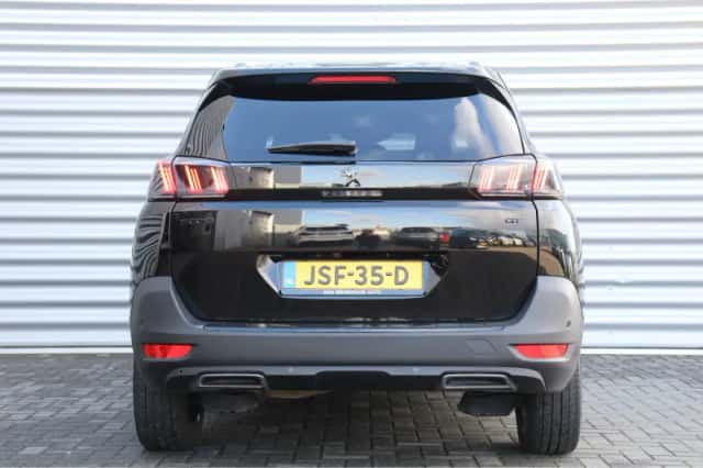Peugeot 5008 (2024) thumbnail 8