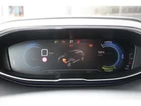 Peugeot 3008 (2021) thumbnail 27
