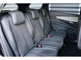 Peugeot 5008 (2024) thumbnail 23