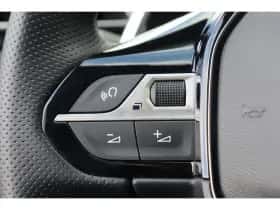 Peugeot 5008 (2024) thumbnail 32